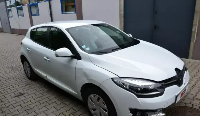 RENAULT Megane 