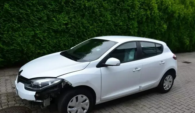 RENAULT Megane 