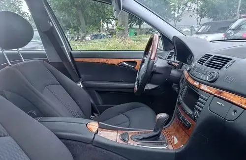 MERCEDES-BENZ Klasa E 