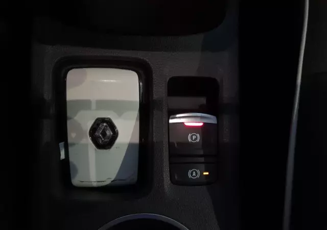 RENAULT Captur 1.0 TCe Techno