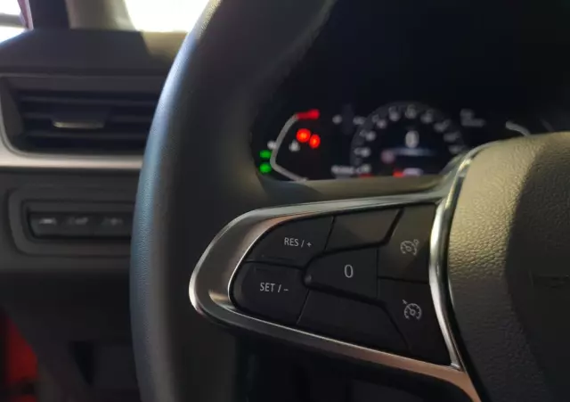 RENAULT Captur 1.0 TCe Techno