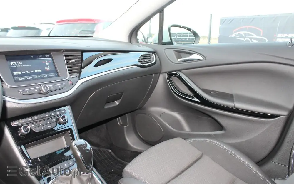 OPEL Astra V 1.6 T Dynamic S&S