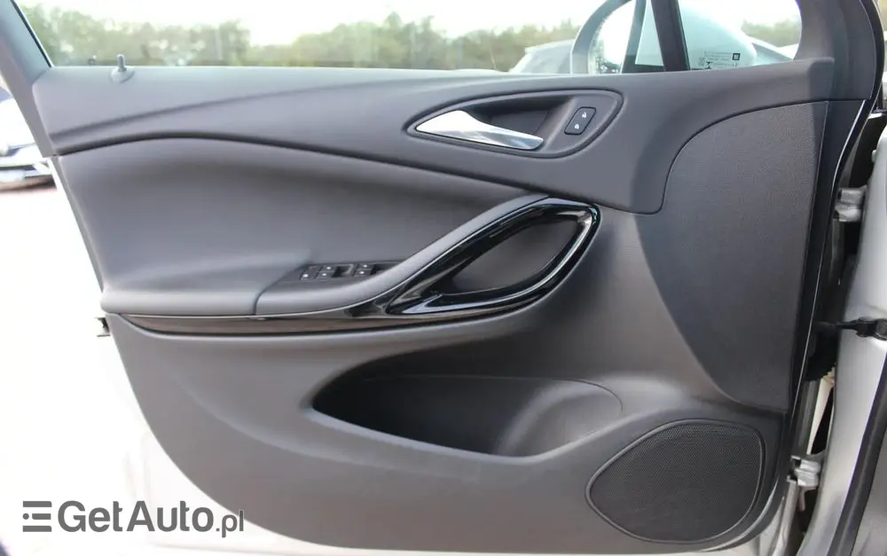 OPEL Astra V 1.6 T Dynamic S&S