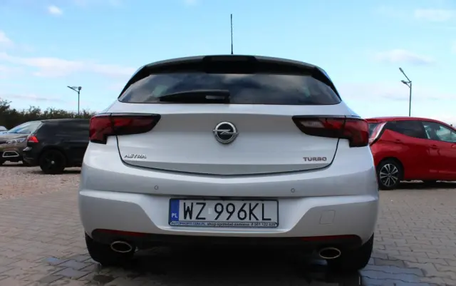 OPEL Astra V 1.6 T Dynamic S&S