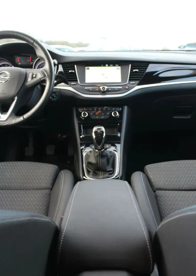 OPEL Astra V 1.6 T Dynamic S&S