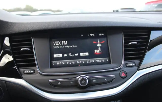 OPEL Astra V 1.6 T Dynamic S&S