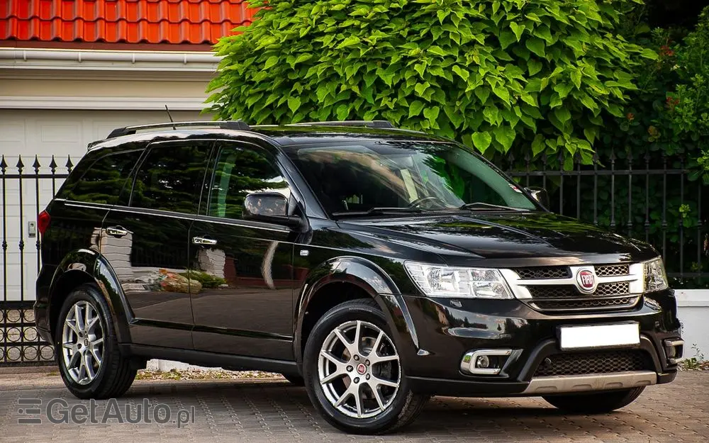 FIAT Freemont 2.0 Multijet 16V DPF Automatik Allrad Cross