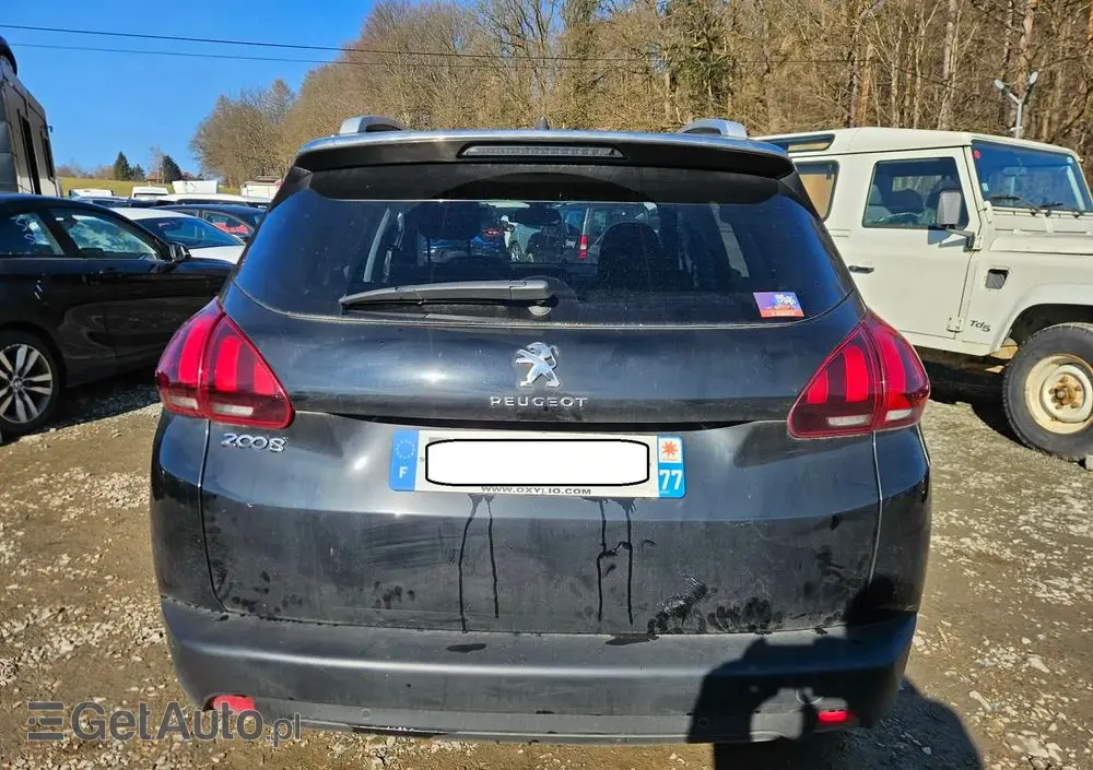 PEUGEOT 2008 PureTech 130 GPF Black Edition
