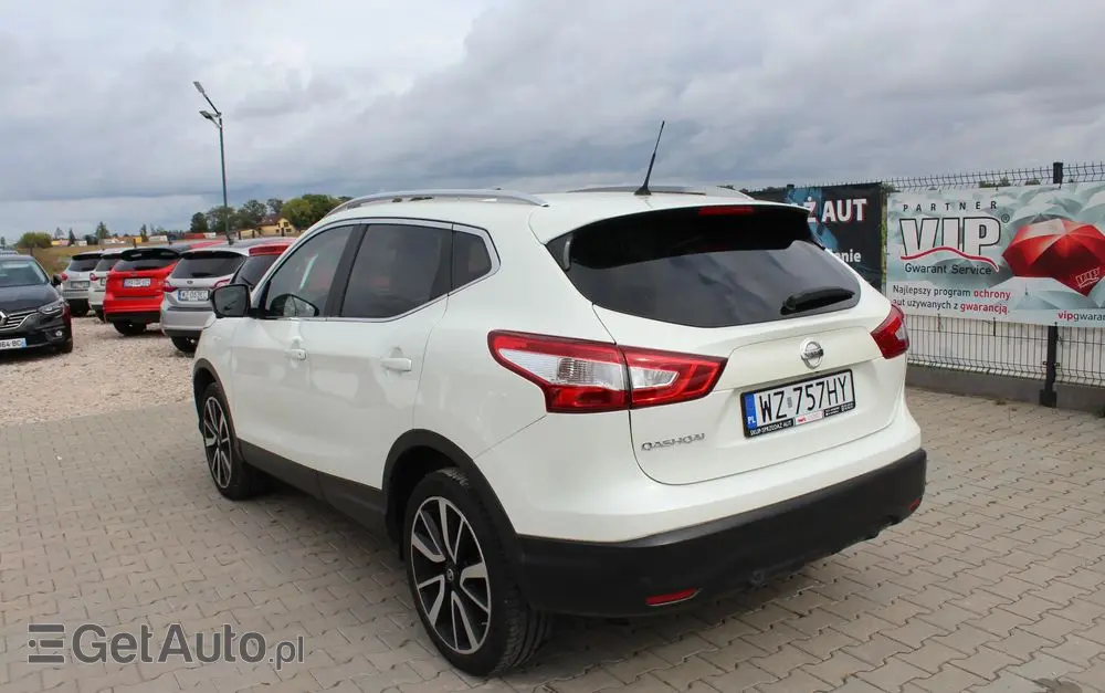 NISSAN Qashqai 1.2 DIG-T TEKNA+