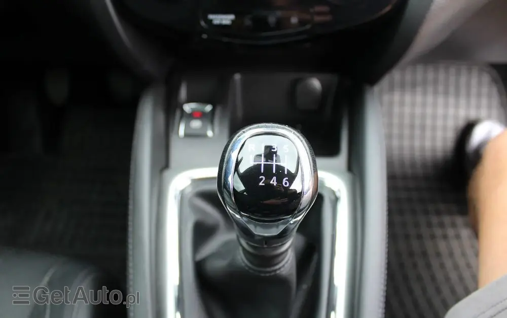 NISSAN Qashqai 1.2 DIG-T TEKNA+