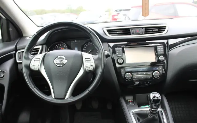 NISSAN Qashqai 1.2 DIG-T TEKNA+