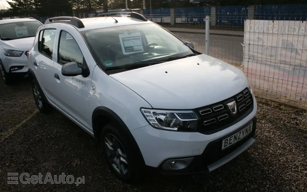 DACIA Sandero Stepway 0.9 TCe Laureate