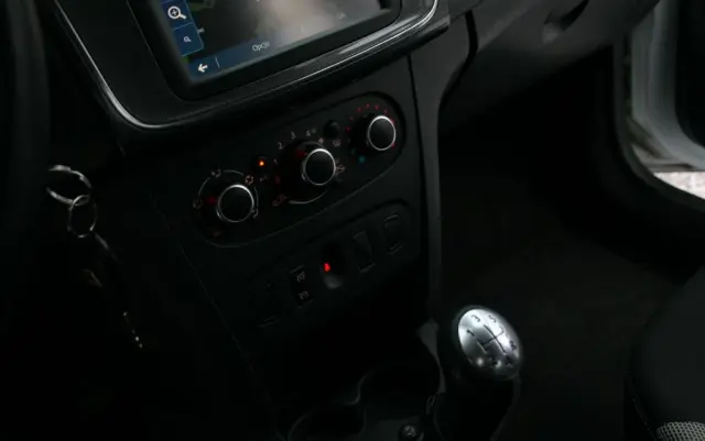 DACIA Sandero Stepway 0.9 TCe Laureate