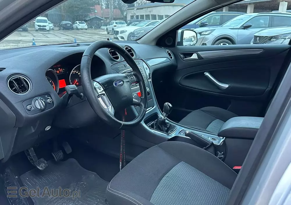 FORD Mondeo 1.6 T Ambiente