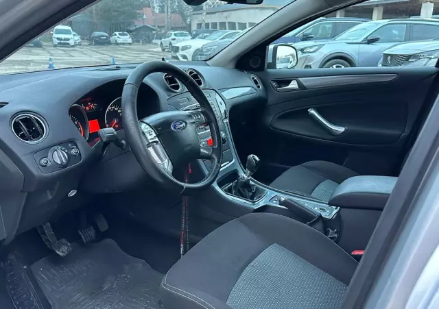 FORD Mondeo 1.6 T Ambiente