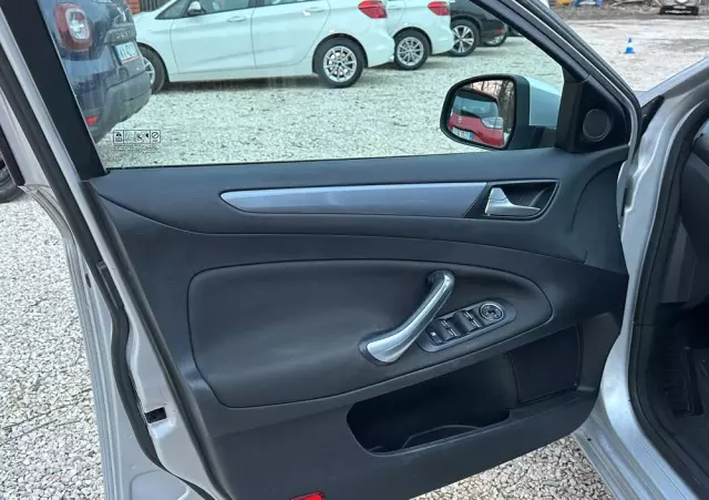 FORD Mondeo 1.6 T Ambiente