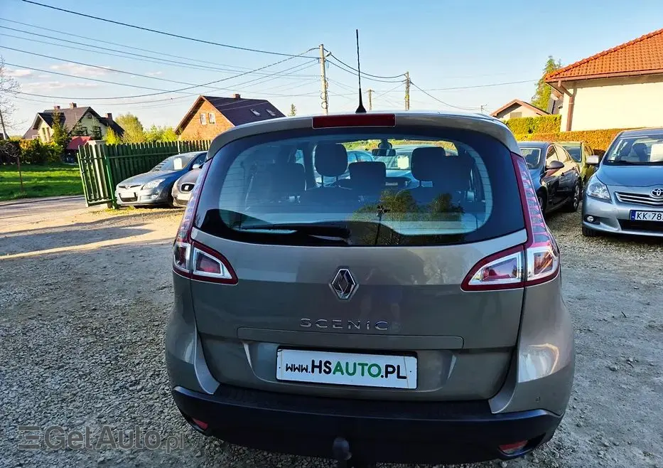 RENAULT Scenic 1.6 16V 110 Paris