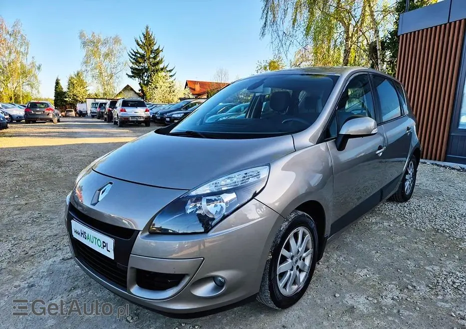RENAULT Scenic 1.6 16V 110 Paris