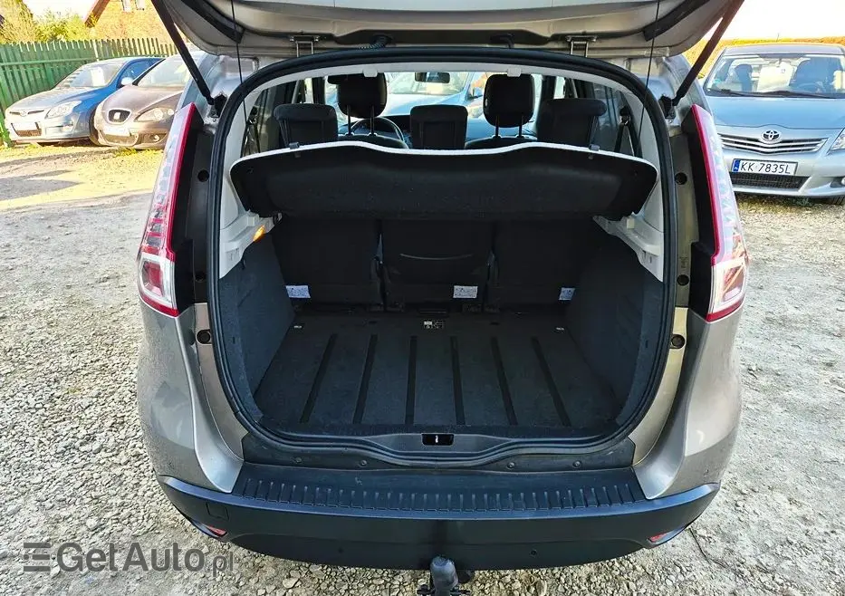 RENAULT Scenic 1.6 16V 110 Paris