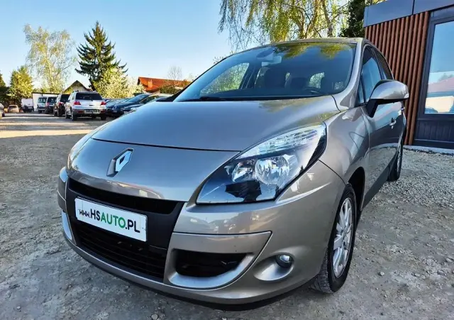 RENAULT Scenic 1.6 16V 110 Paris