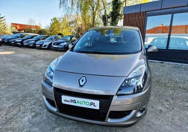 RENAULT Scenic 1.6 16V 110 Paris