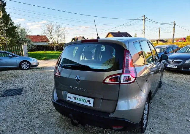 RENAULT Scenic 1.6 16V 110 Paris