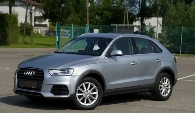 AUDI Q3 