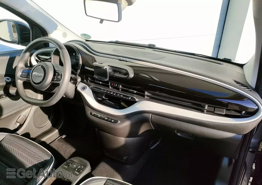 FIAT 500 23.8kWh Action