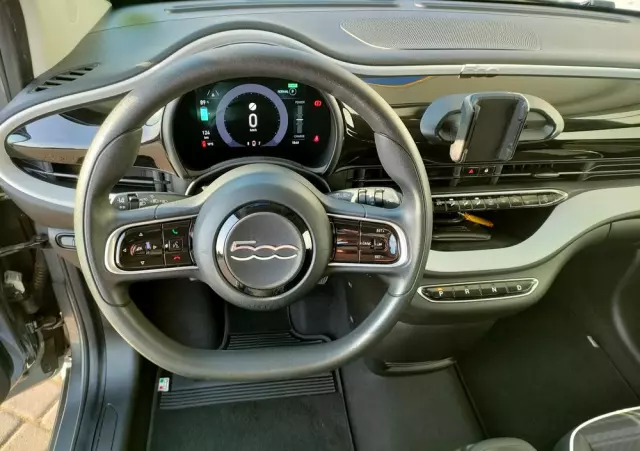 FIAT 500 23.8kWh Action