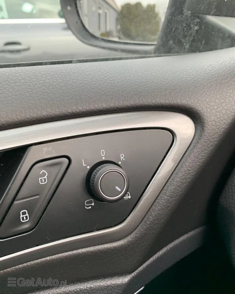 VOLKSWAGEN Golf 1.6 TDI BlueMotion Comfortline