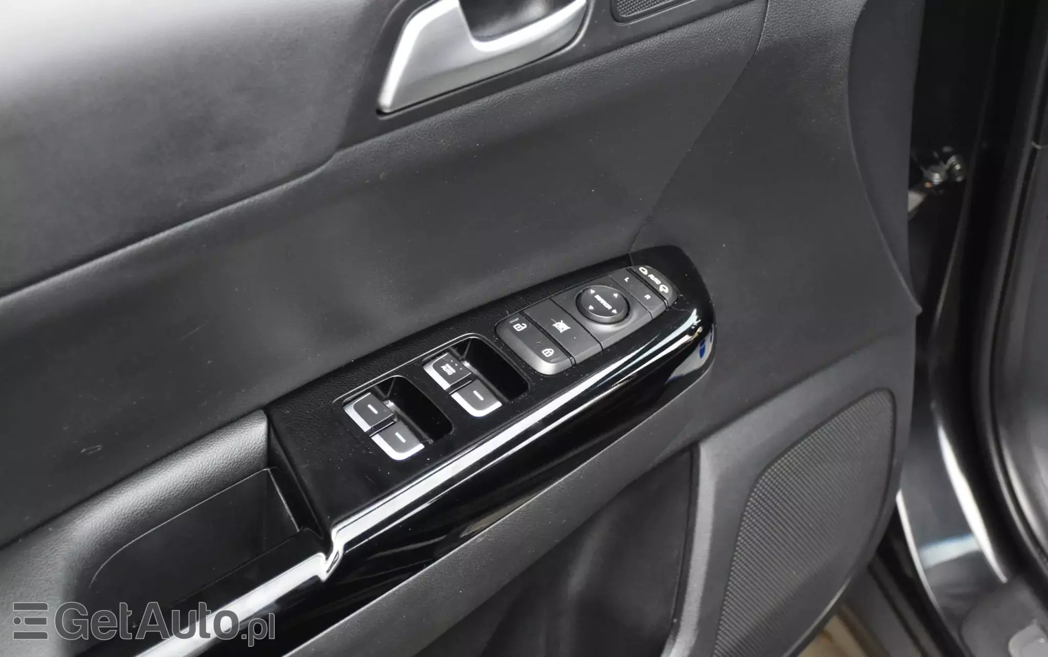 KIA Sportage 1.7 CRDI Business Line 2WD