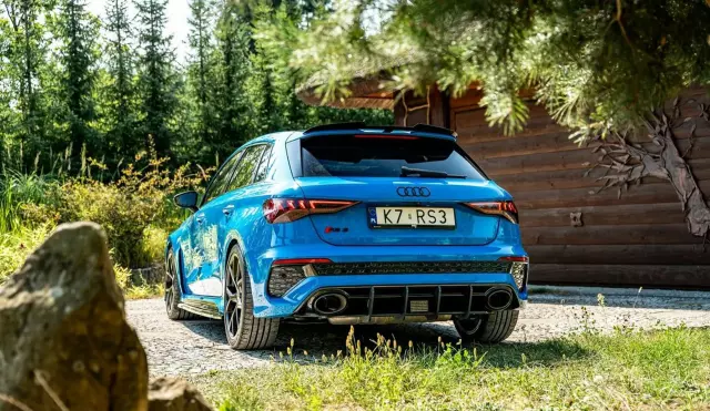 AUDI RS 3 