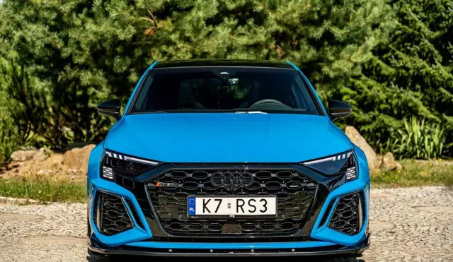 AUDI RS 3 