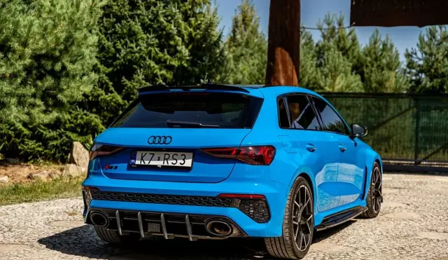 AUDI RS 3 