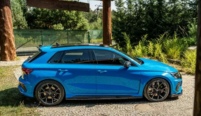 AUDI RS 3 