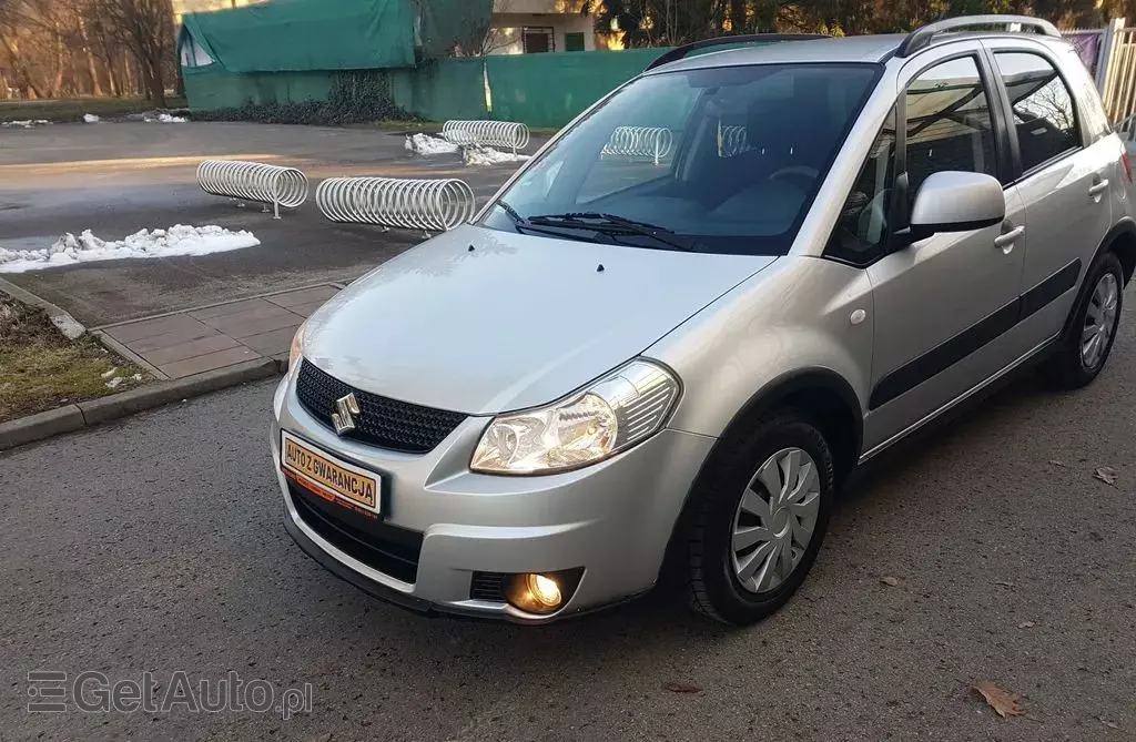 SUZUKI SX4 