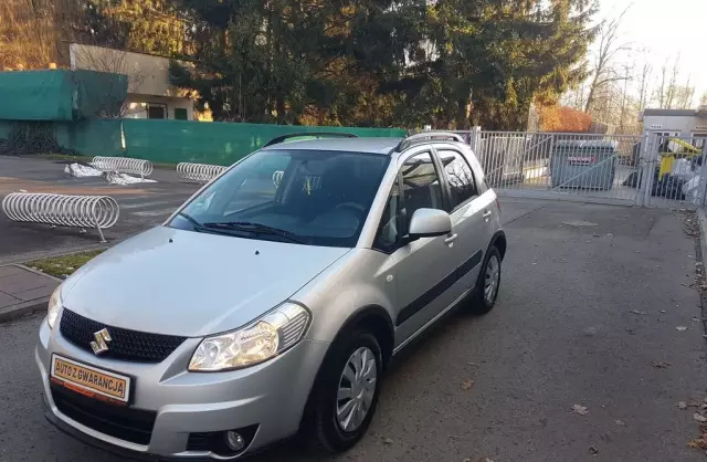 SUZUKI SX4 