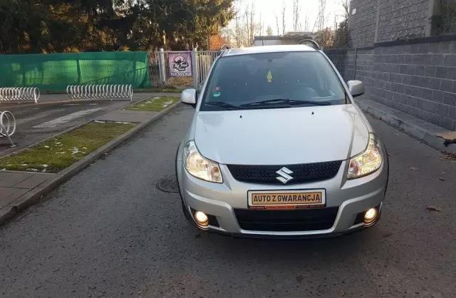 SUZUKI SX4 
