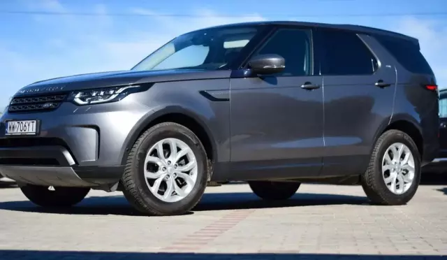 LAND ROVER Discovery 