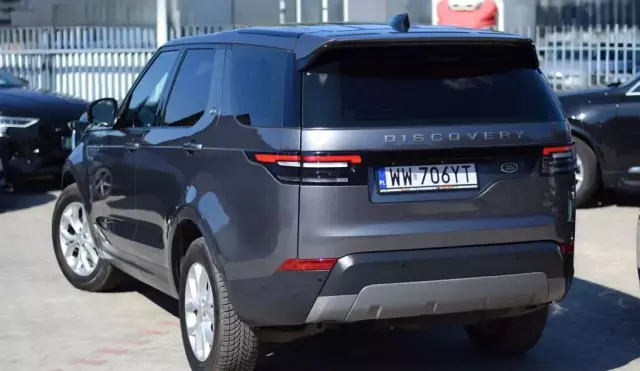 LAND ROVER Discovery 