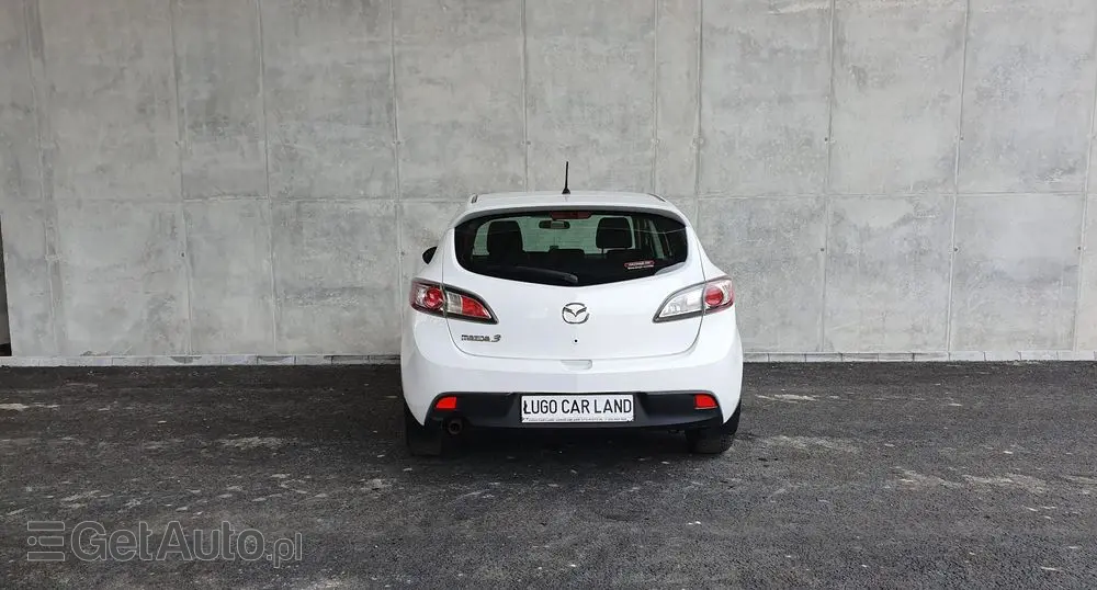 MAZDA 3 1.6 Active +