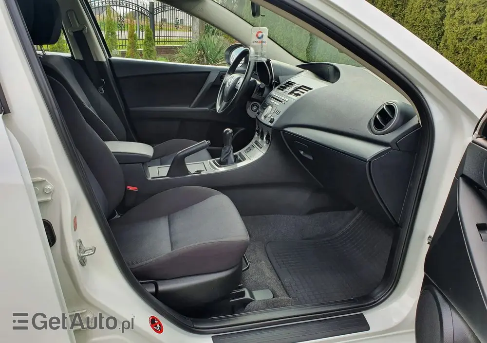 MAZDA 3 1.6 Active +