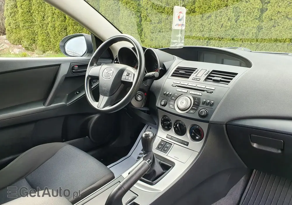 MAZDA 3 1.6 Active +