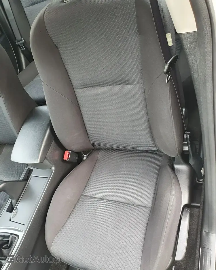 MAZDA 3 1.6 Active +