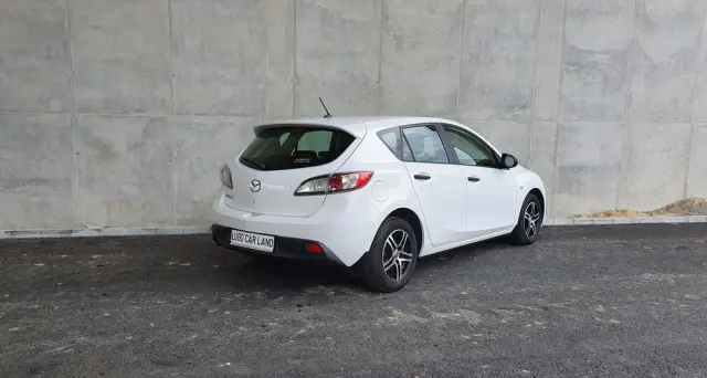 MAZDA 3 1.6 Active +