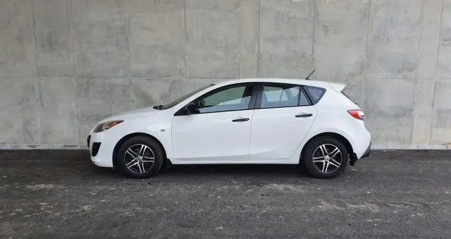 MAZDA 3 1.6 Active +
