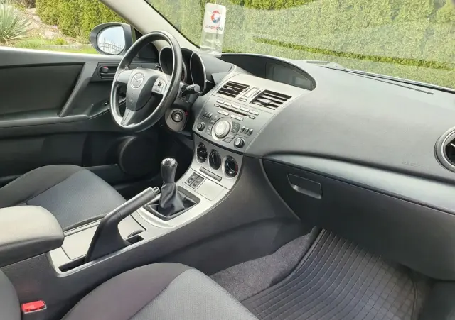 MAZDA 3 1.6 Active +