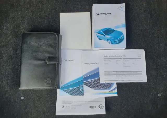 MAZDA 3 1.6 Active +