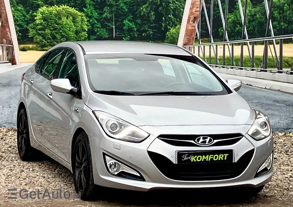HYUNDAI I40 