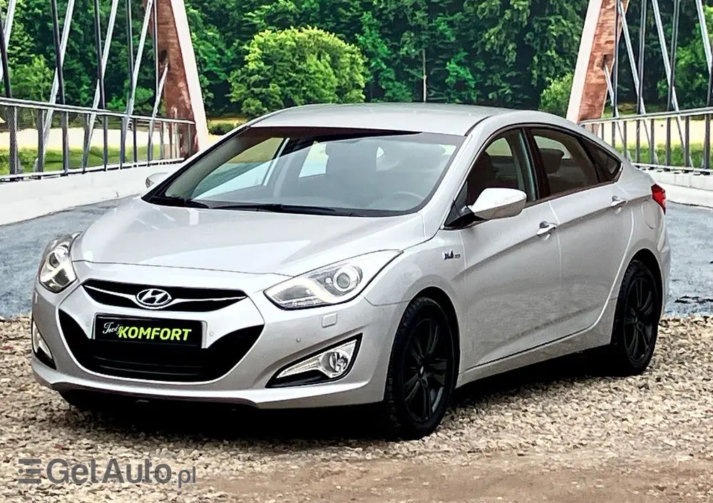 HYUNDAI I40 
